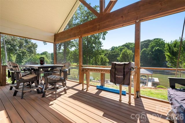 3931 Reid Circle, Sherrills Ford, NC 28673
