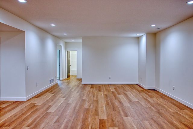 803 Carly Lane, Prairie City, IA 50228