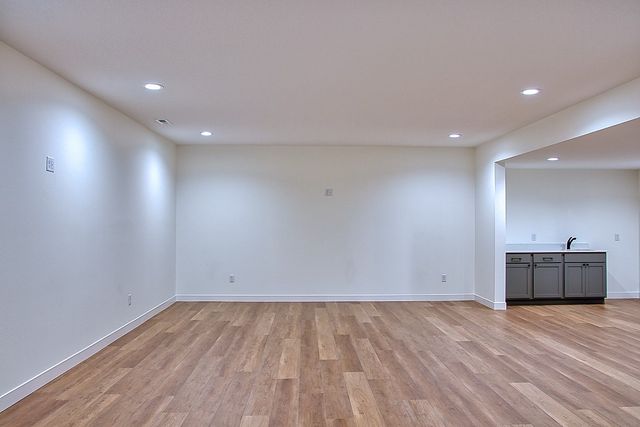 803 Carly Lane, Prairie City, IA 50228