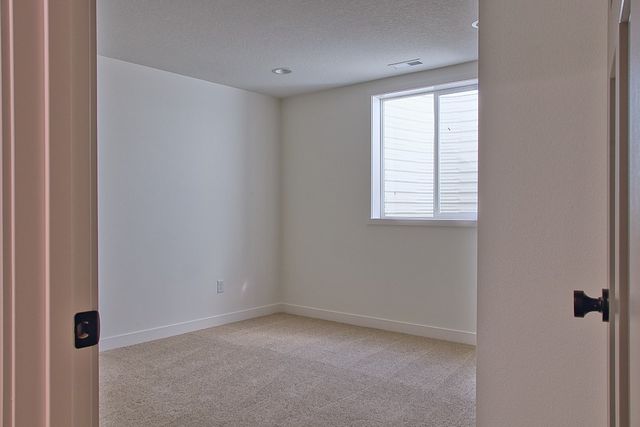 803 Carly Lane, Prairie City, IA 50228