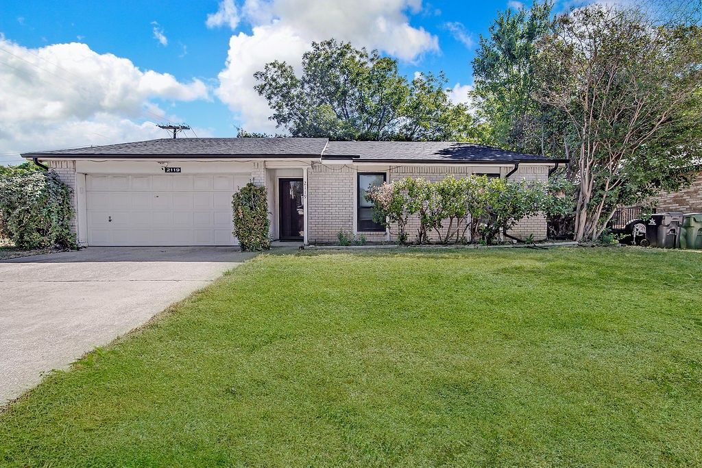 2119 Lavon Creek Lane, Arlington, TX 76006 — exterior