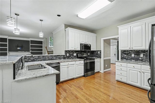 5003 Hartridge Way, Greensboro, NC 27407