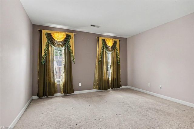 5003 Hartridge Way, Greensboro, NC 27407
