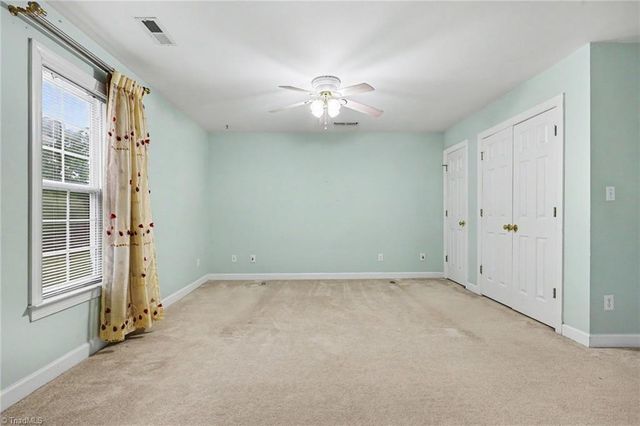 5003 Hartridge Way, Greensboro, NC 27407