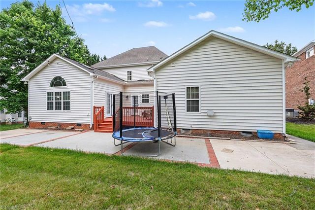 5003 Hartridge Way, Greensboro, NC 27407