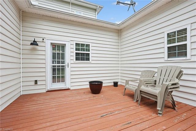 5003 Hartridge Way, Greensboro, NC 27407