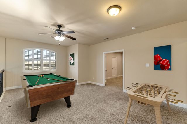 1049 Mesa Crest Drive, Fort Worth, TX 76052