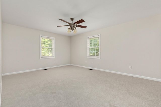 566 IRONWOOD RD, Mount Jackson, VA 22842