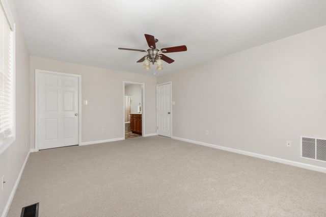 566 IRONWOOD RD, Mount Jackson, VA 22842