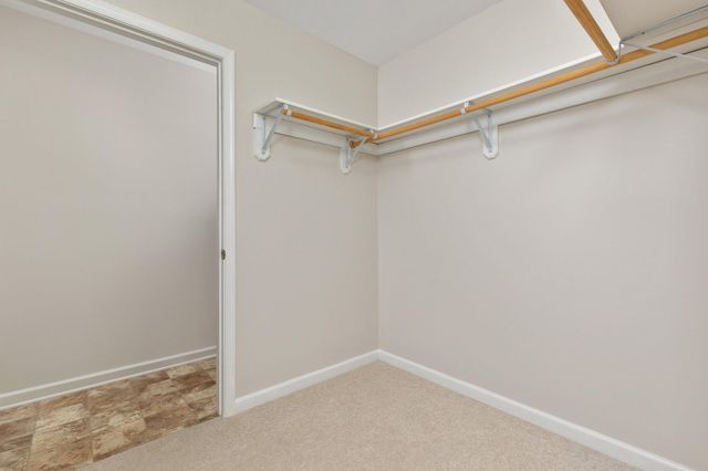 566 IRONWOOD RD, Mount Jackson, VA 22842