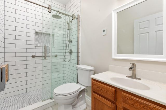 566 IRONWOOD RD, Mount Jackson, VA 22842