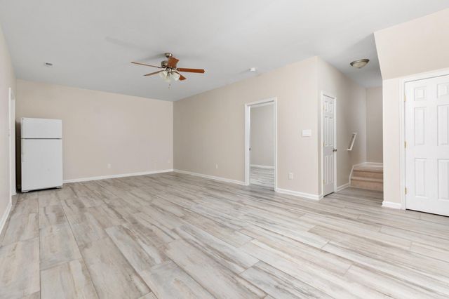 566 IRONWOOD RD, Mount Jackson, VA 22842