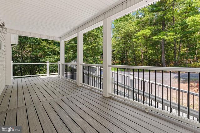 566 IRONWOOD RD, Mount Jackson, VA 22842