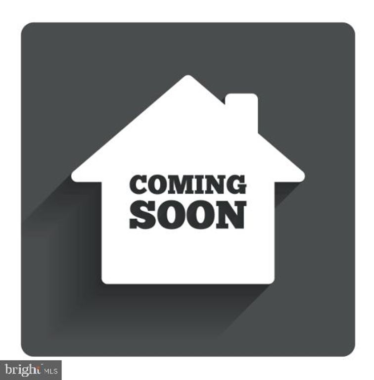 566 IRONWOOD RD, Mount Jackson, VA 22842