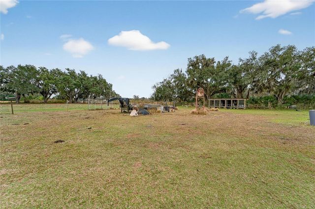 2181 E TRAPNELL ROAD, Plant City, FL 33566