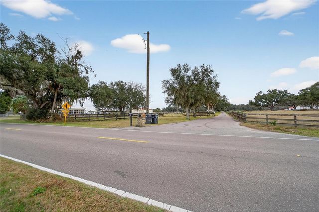 2181 E TRAPNELL ROAD, Plant City, FL 33566