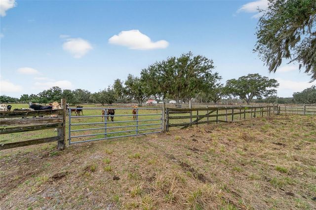 2181 E TRAPNELL ROAD, Plant City, FL 33566