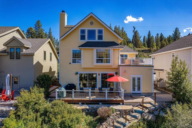 10050 SE River Street, Truckee, CA 96161