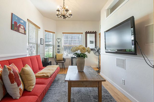 10050 SE River Street, Truckee, CA 96161