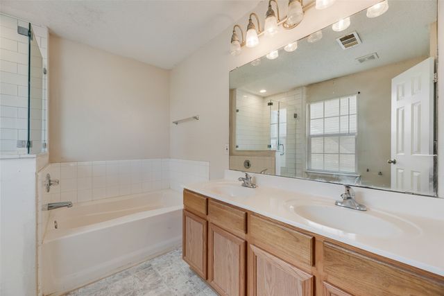 616 Jewelflower Drive, Desoto, TX 75112