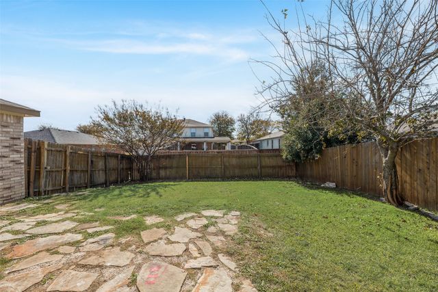 616 Jewelflower Drive, Desoto, TX 75112