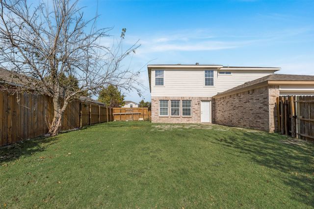 616 Jewelflower Drive, Desoto, TX 75112