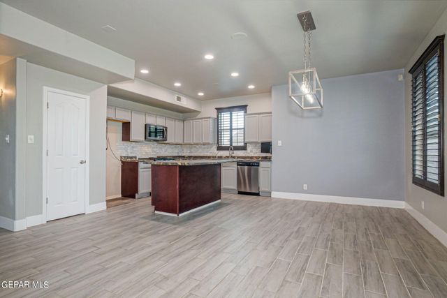 13292 Emerald Isle Street, El Paso, TX 79928