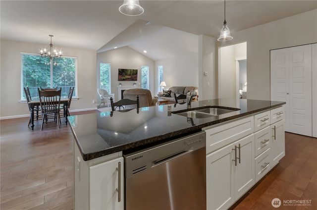7121 Munn Lake Drive SE, Tumwater, WA 98501