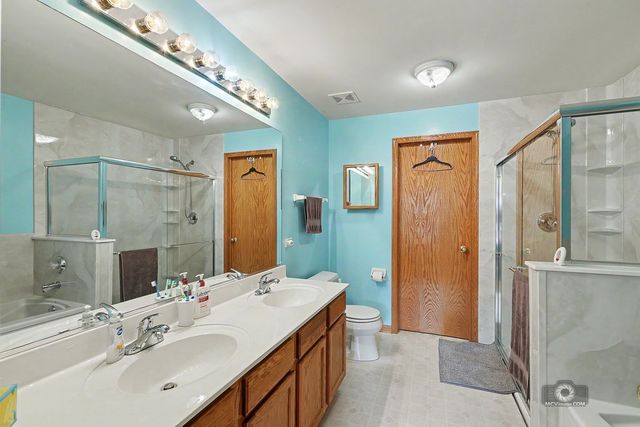 2258 Scott Lane 2258, Aurora, IL 60502