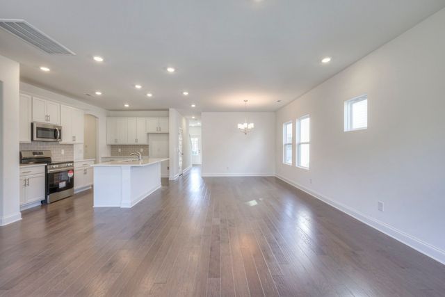 520 Misty Creek Court, Nashville, TN 37207