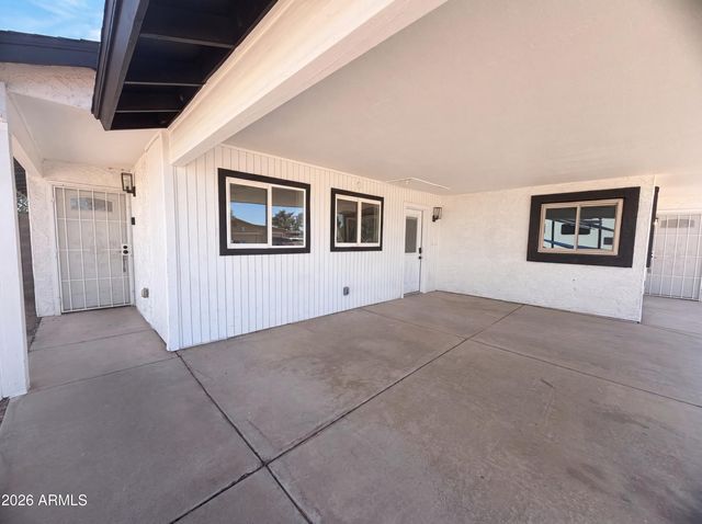 11031 E VINE Avenue, Mesa, AZ 85208