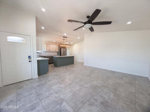 11031 E VINE Avenue, Mesa, AZ 85208