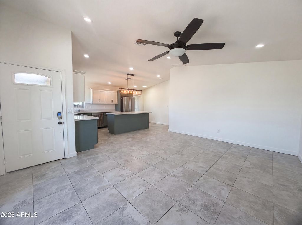 11031 E VINE Avenue, Mesa, AZ 85208 — photo 3
