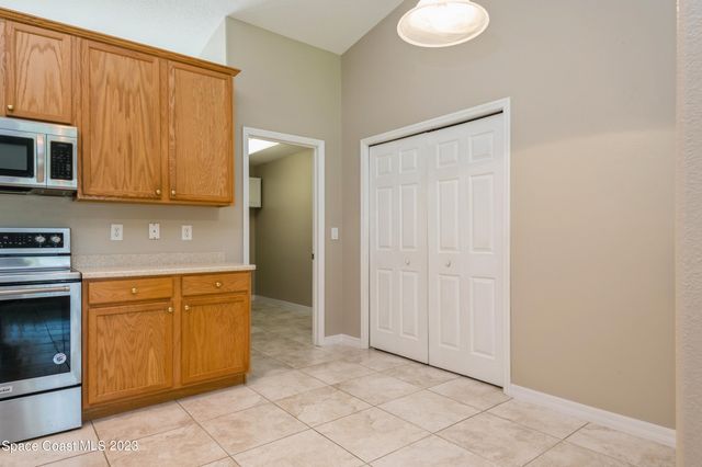 5527 Indigo Crossing Drive, Rockledge, FL 32955