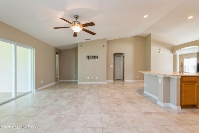 5527 Indigo Crossing Drive, Rockledge, FL 32955