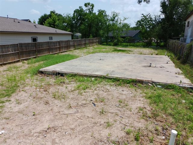 9502 Caddo Road, Houston, TX 77078
