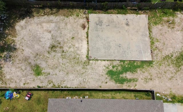 9502 Caddo Road, Houston, TX 77078