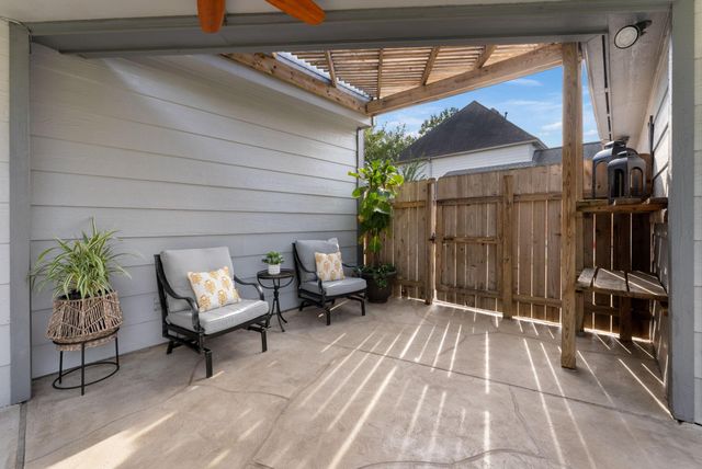 6406 Singing Creek Lane, Spring, TX 77379
