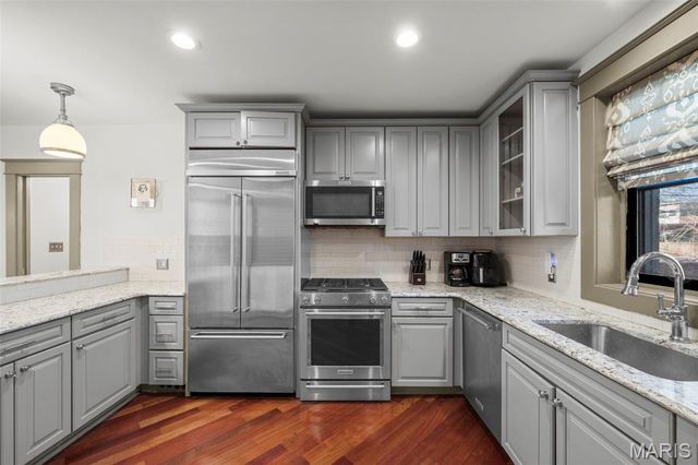 4455 Oakland Avenue, St Louis, MO 63110