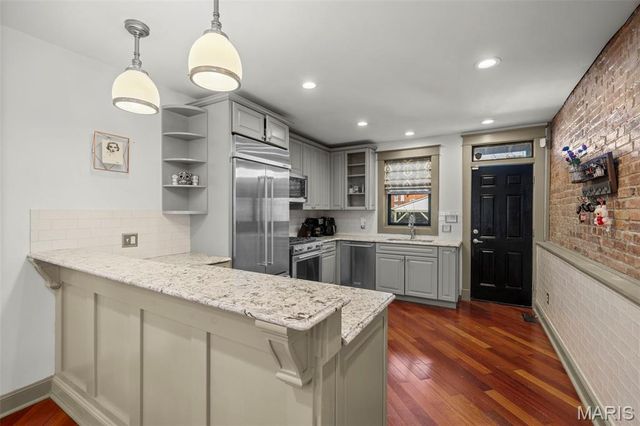 4455 Oakland Avenue, St Louis, MO 63110