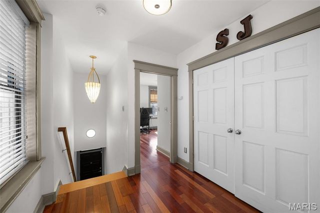 4455 Oakland Avenue, St Louis, MO 63110