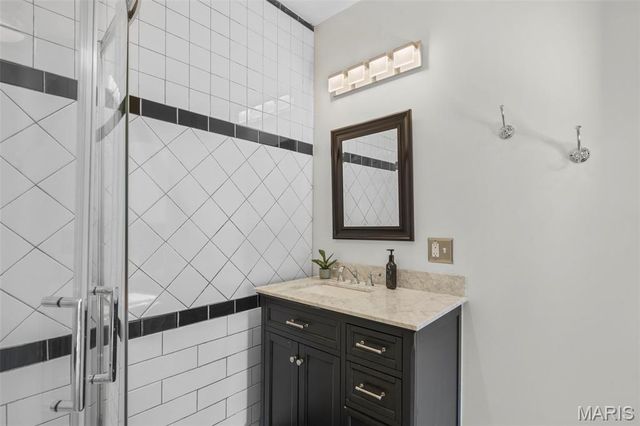 4455 Oakland Avenue, St Louis, MO 63110