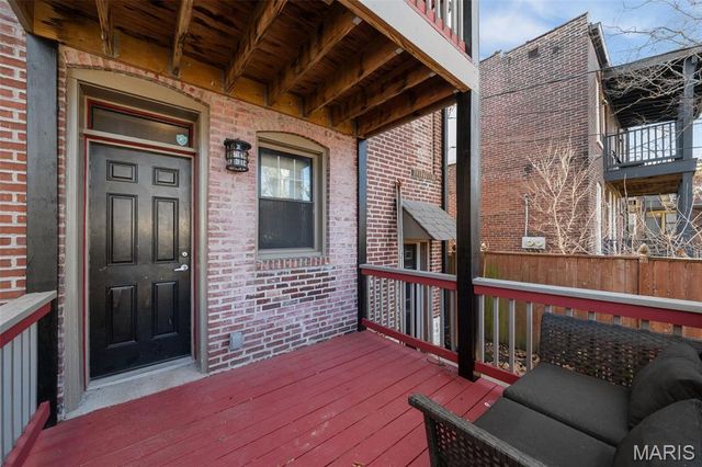 4455 Oakland Avenue, St Louis, MO 63110