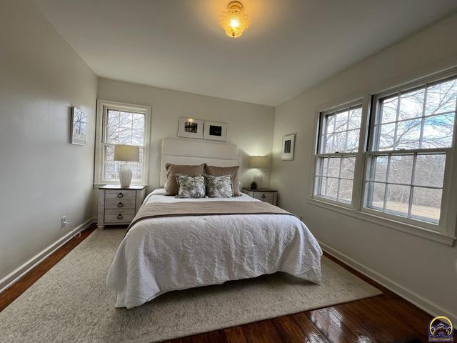 507 SW Gage Court Cir, Topeka, KS 66606