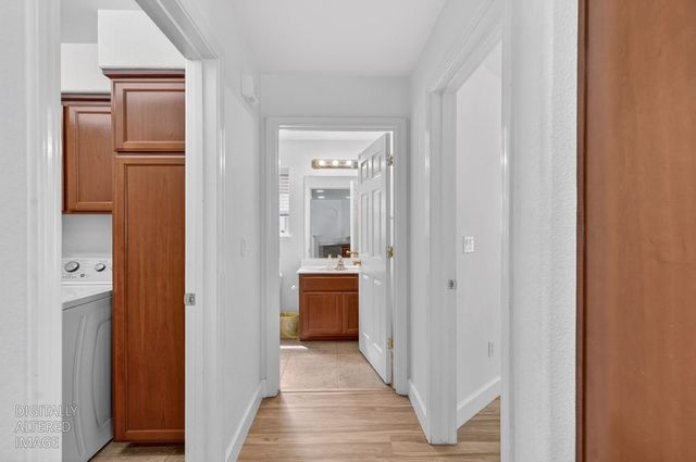 9648 Flame Tokay Way, Elk Grove, CA 95624