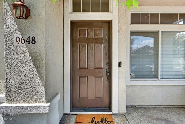 9648 Flame Tokay Way, Elk Grove, CA 95624