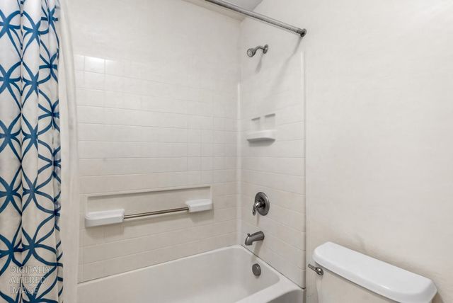 9648 Flame Tokay Way, Elk Grove, CA 95624