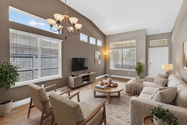 9648 Flame Tokay Way, Elk Grove, CA 95624