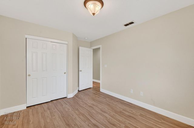 9648 Flame Tokay Way, Elk Grove, CA 95624