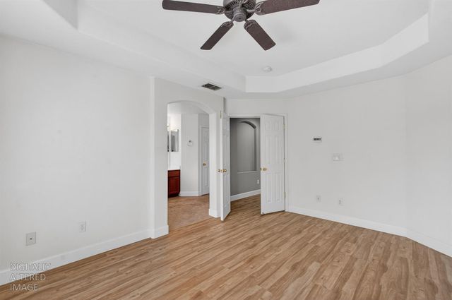 9648 Flame Tokay Way, Elk Grove, CA 95624